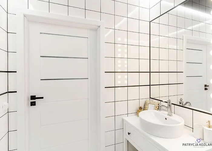 아파트 Black 미엘노